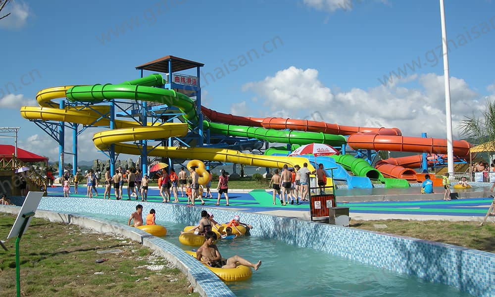 浙江宁波东钱湖水上乐园螺旋组合滑道、漂流河