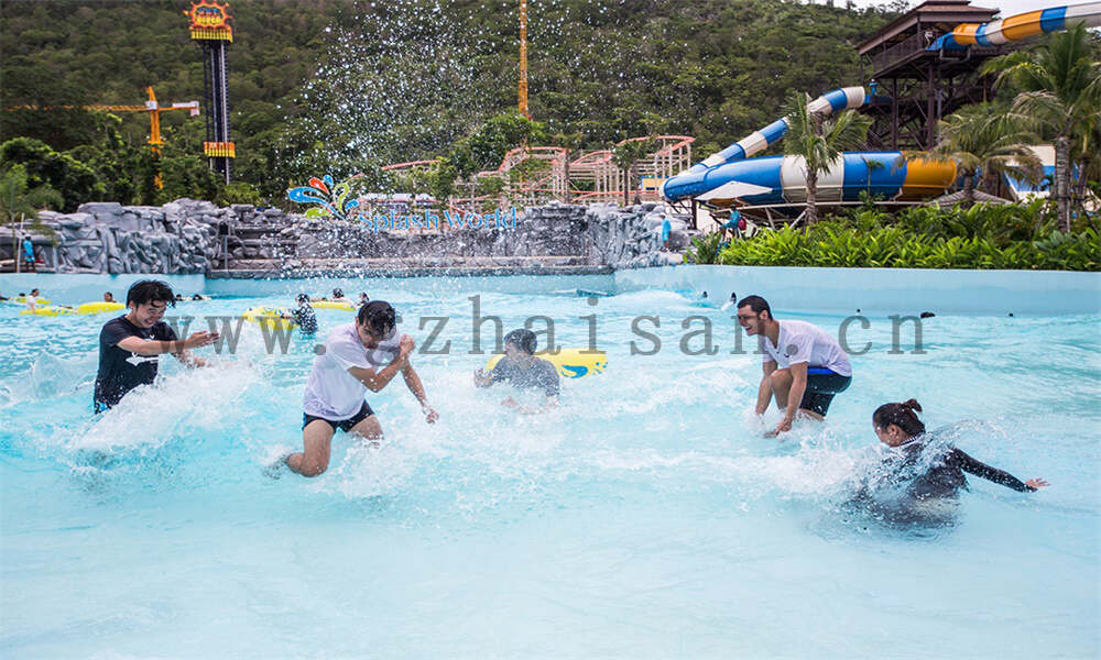 滑梯使用玻璃钢材质有什么优势？