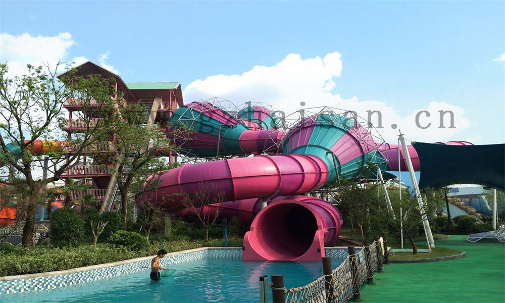 如何选择适合不同风格的水上乐园设备？