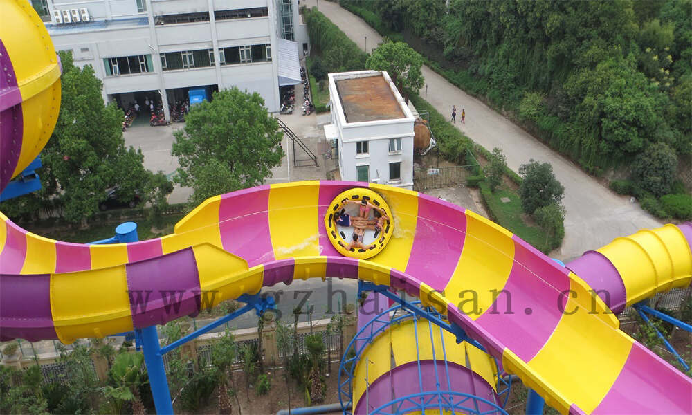 巧用水上乐园设备搭配，打造受欢迎的园子