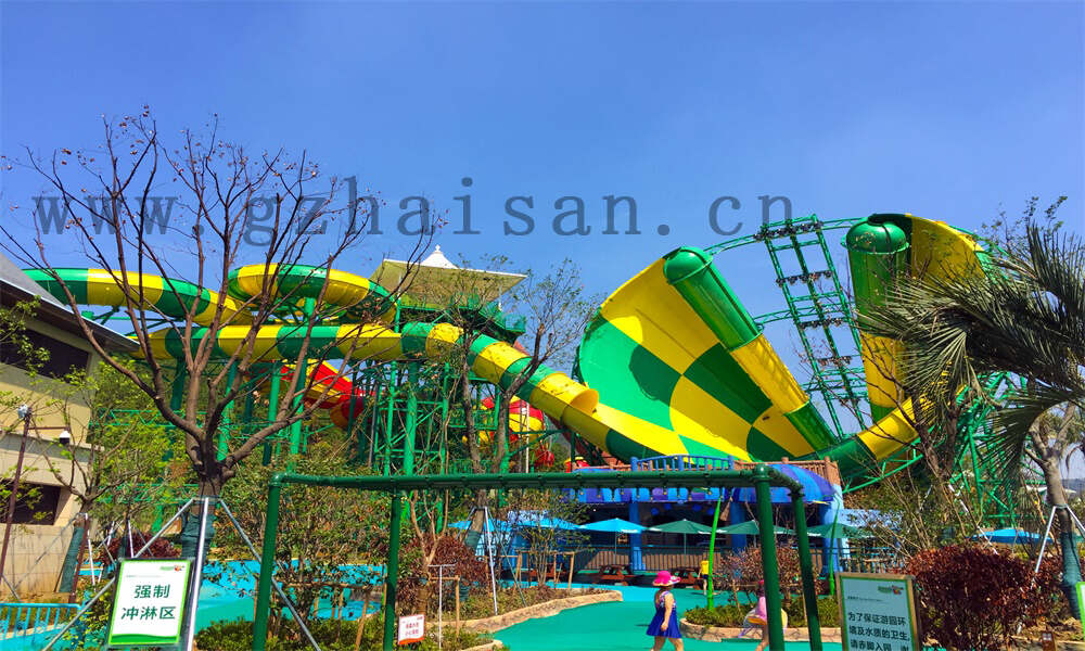 水上乐园厂家投资热浪来袭，创新游乐设备引领行业新风潮