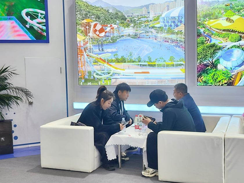 相聚郑州，引爆热潮——jinnianhui今年会游乐亮相2025中国（郑州）旅游休闲娱乐产业博览会，实力领航水上游乐新纪元！