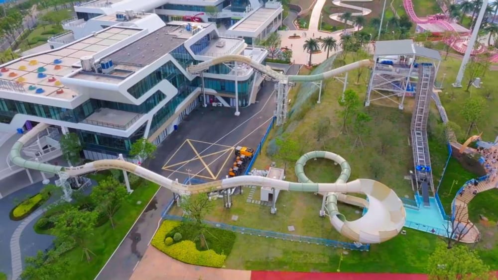 激流过山车｜当速度拥抱水花，掀起水上狂欢盛宴